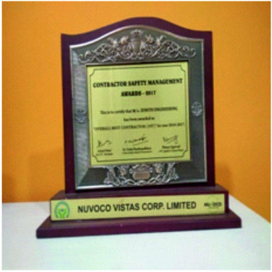 BEST CONTRACTOR AWARD - 2017 BY VP, NVCL